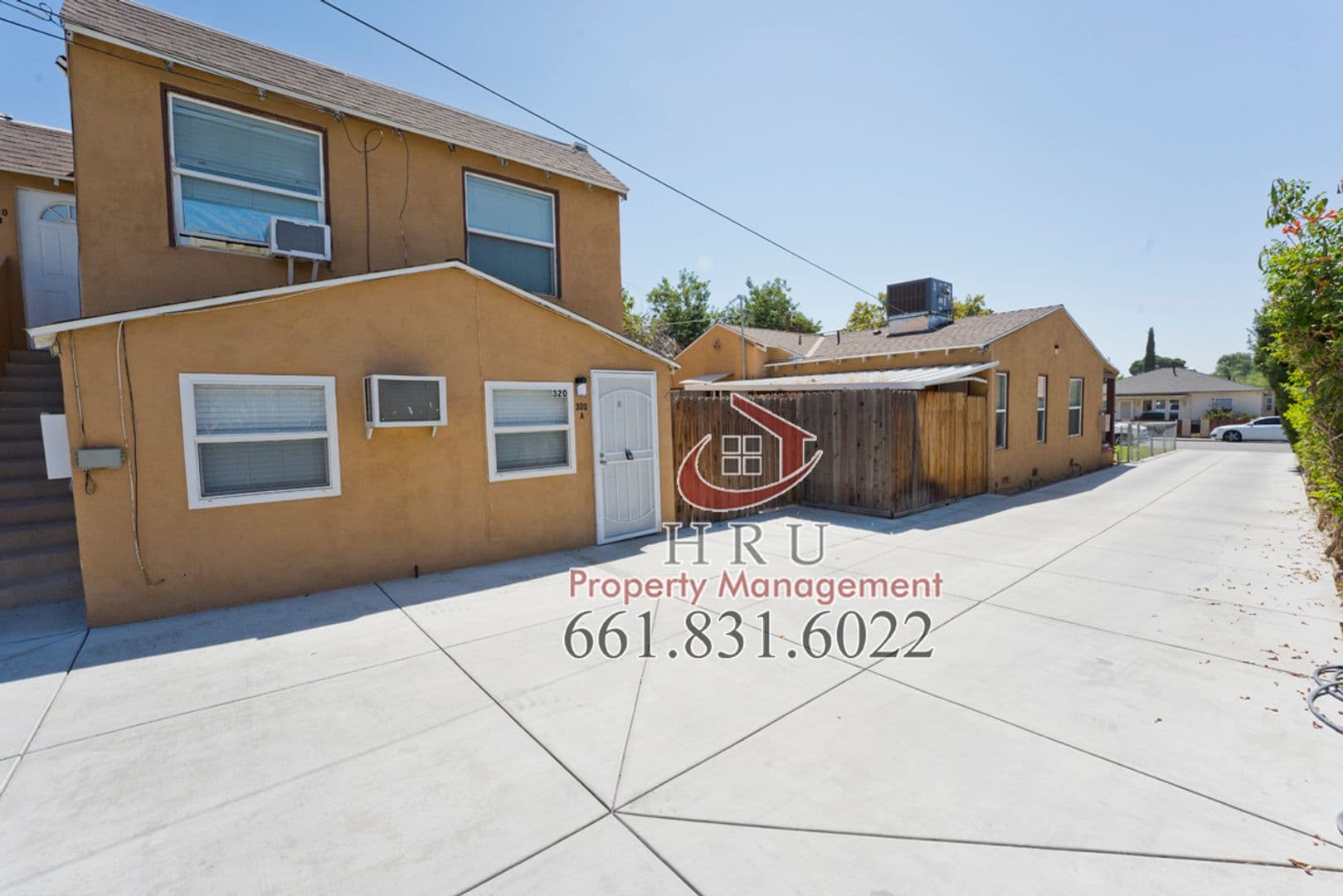 Bakersfield Apartment: 318 Highland Dr