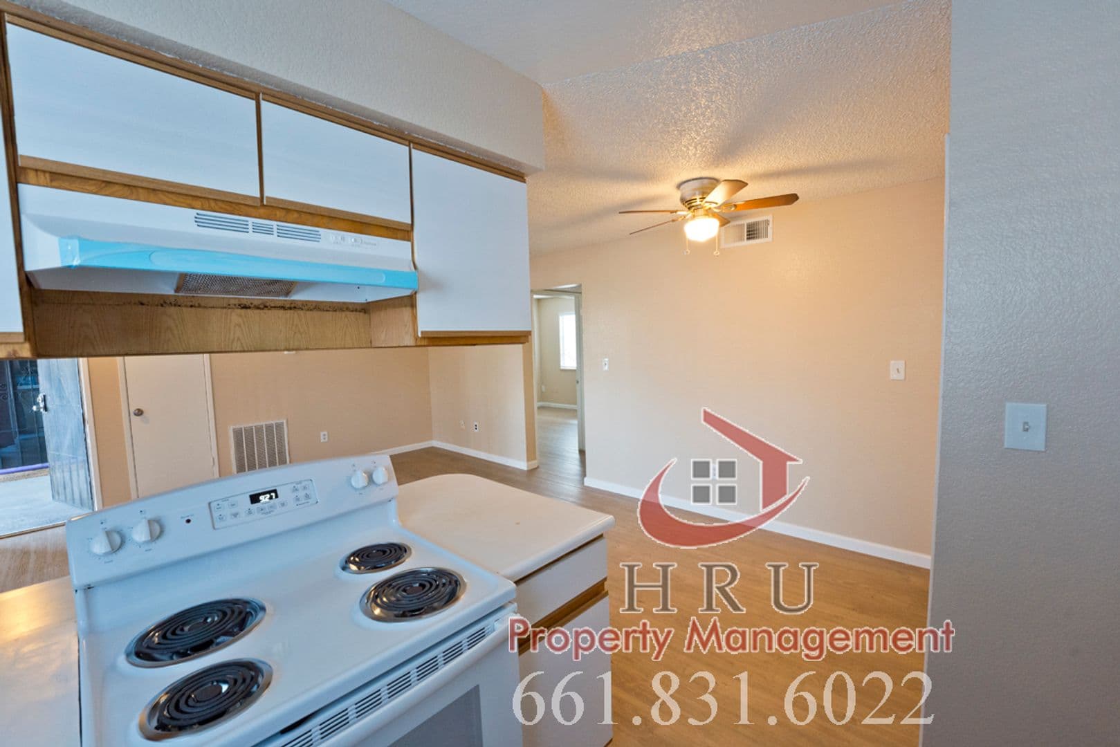 Bakersfield Condo: 4701 Beechwood St. #141