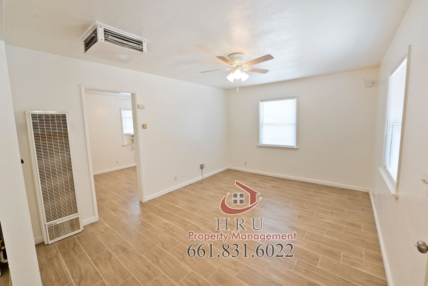 Bakersfield Apartment: 6318 Almond Dr.