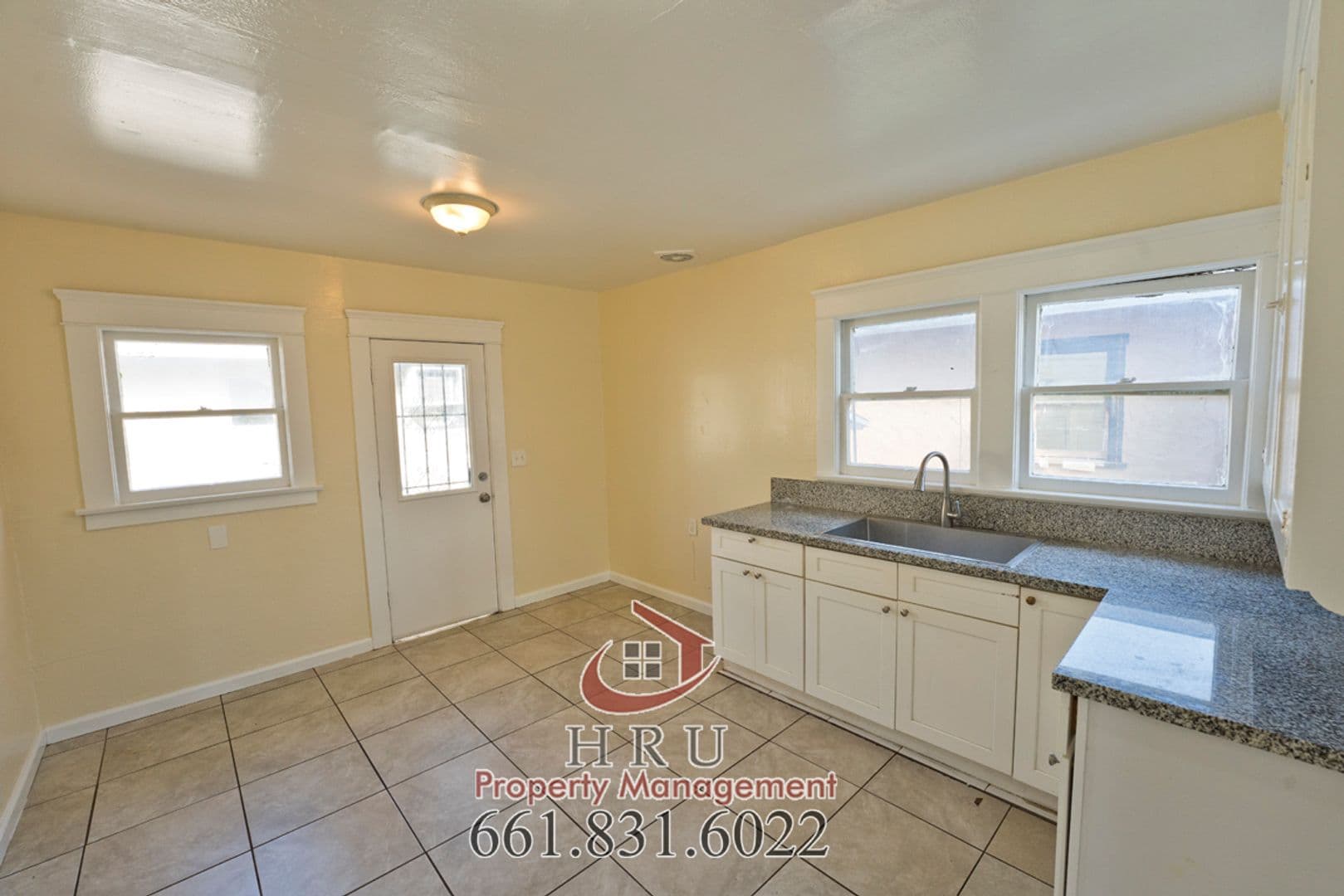 Bakersfield Apartment: 126 Wilson Ave.