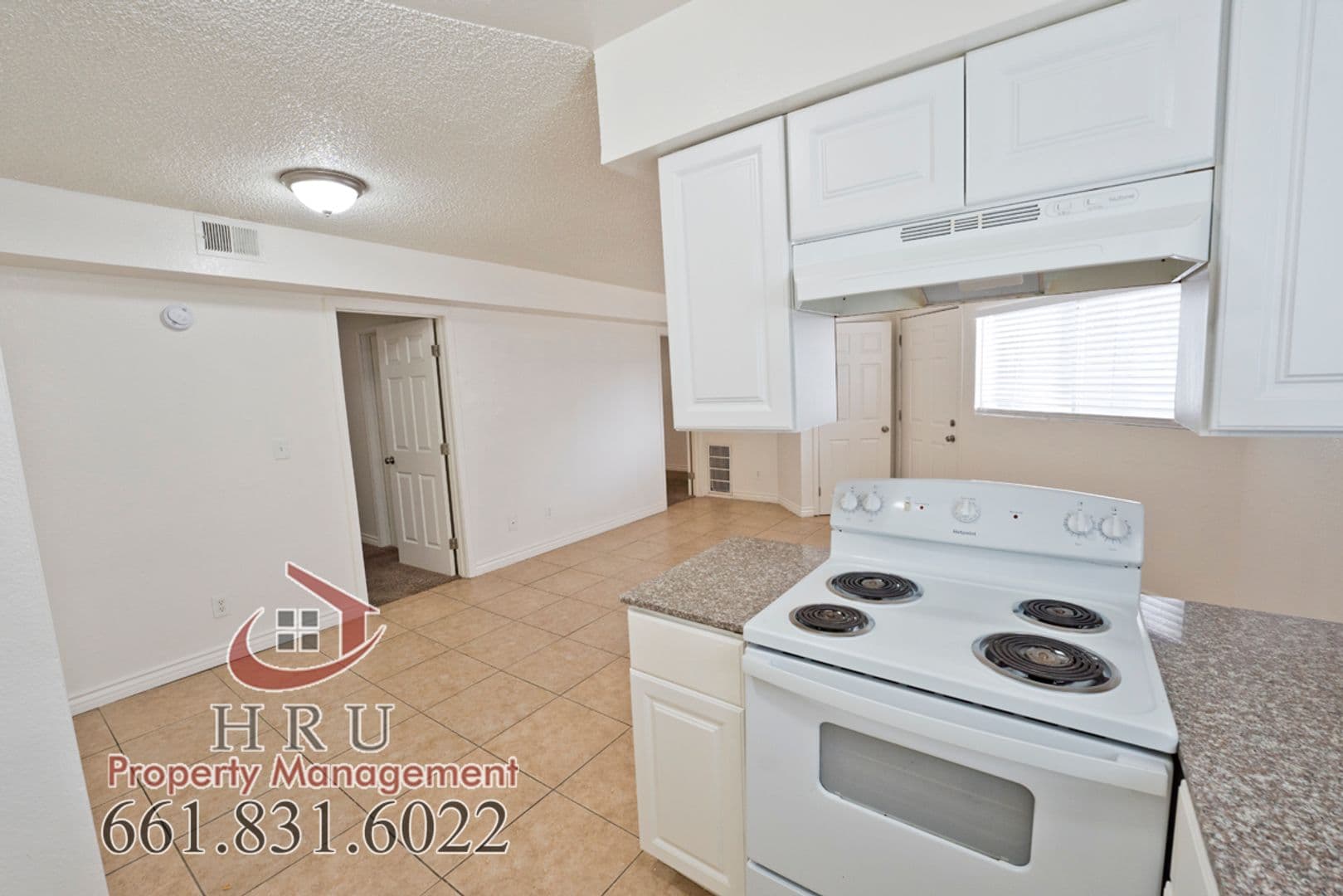 Bakersfield Condo: 4701 Beechwood St. #45