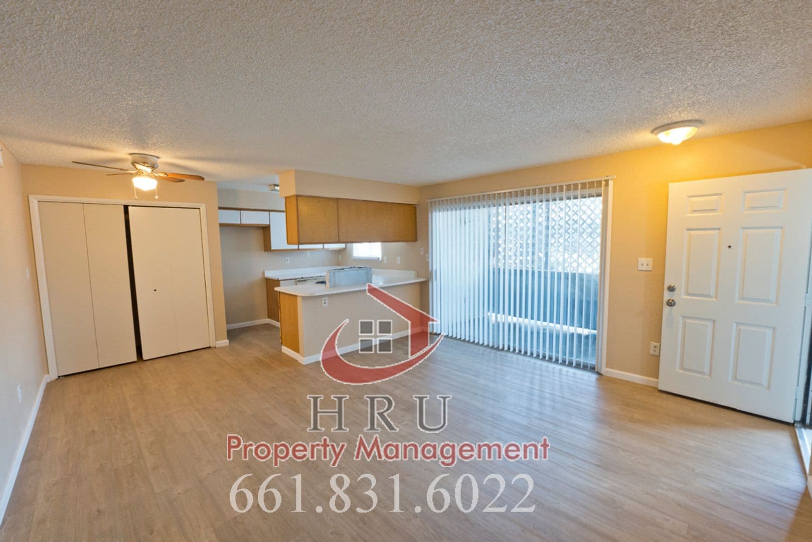Bakersfield Condo: 4701 Beechwood St. #141