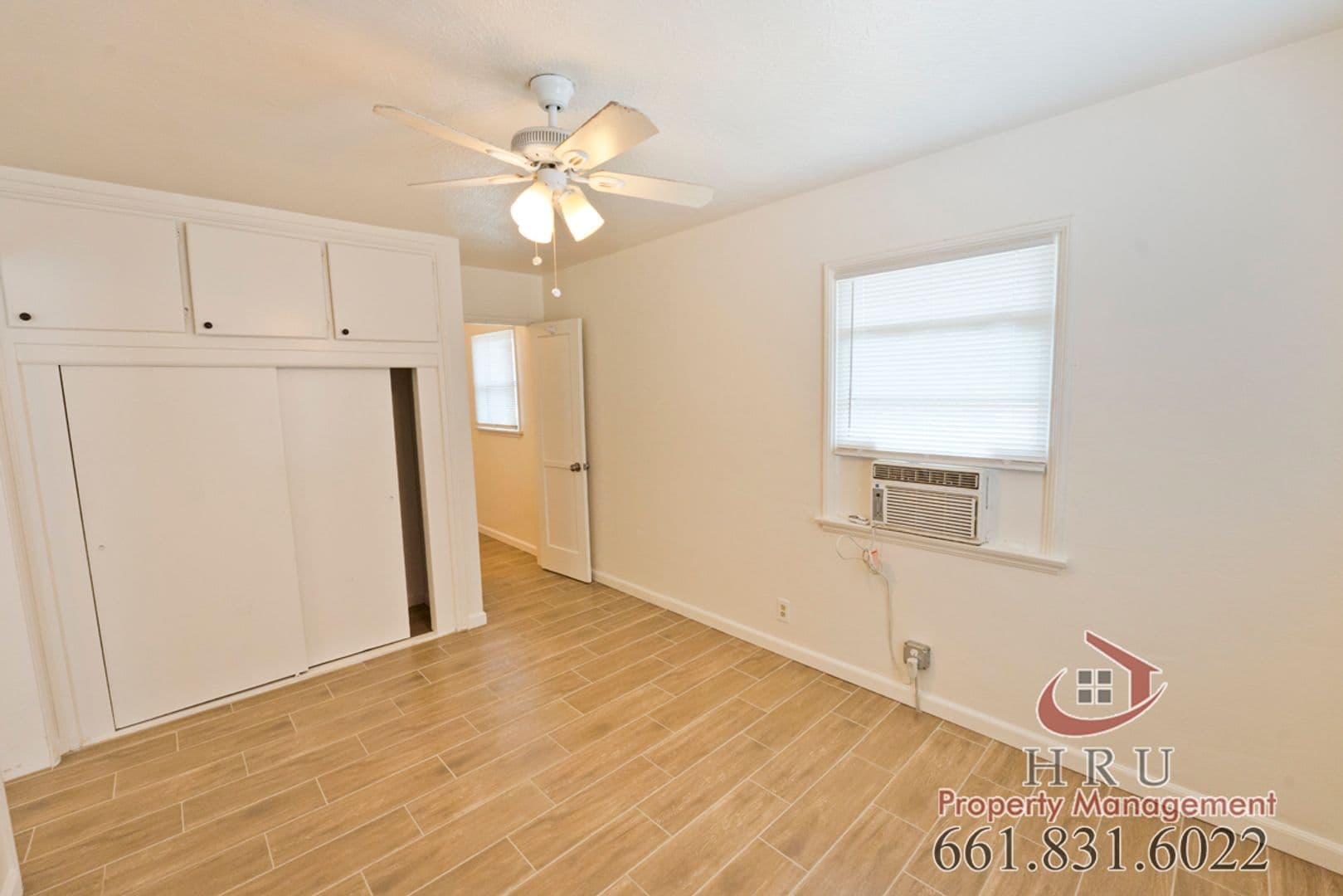 Bakersfield Apartment: 6318 Almond Dr.