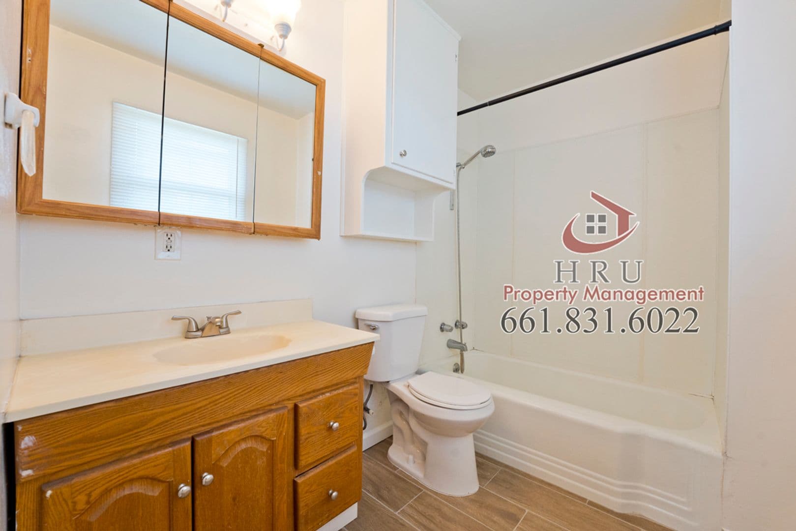 Bakersfield Apartment: 6318 Almond Dr.