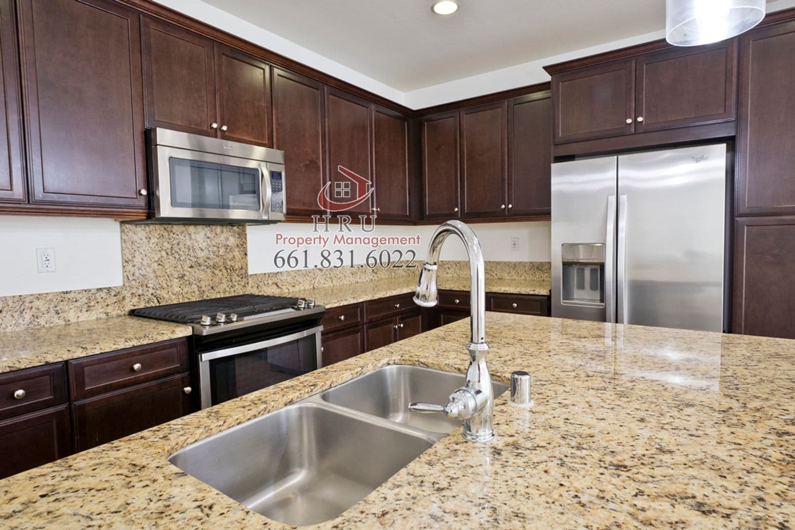 Bakersfield House: 10413 Sirretta Peak Pl.