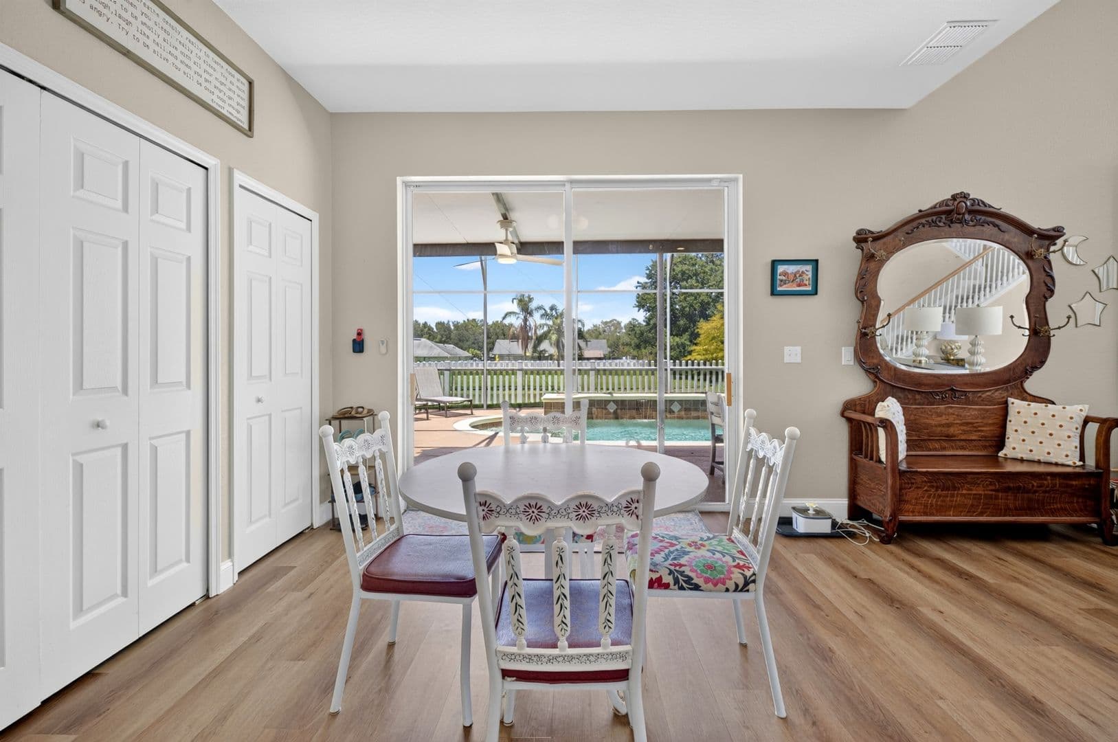 Winter Garden House: 353 Lake Amberleigh Drive