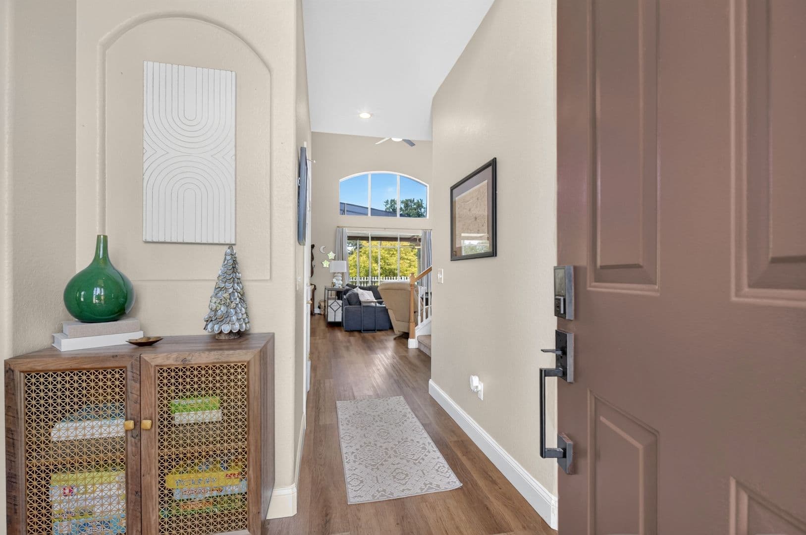 Winter Garden House: 353 Lake Amberleigh Drive