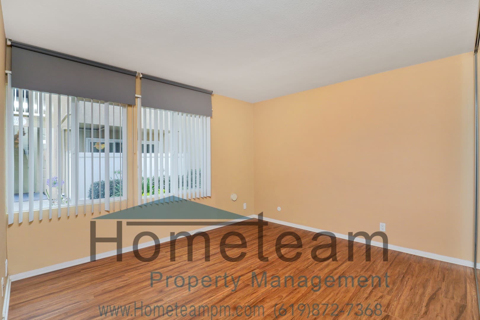 San Diego House: 3030 Suncrest Dr #117