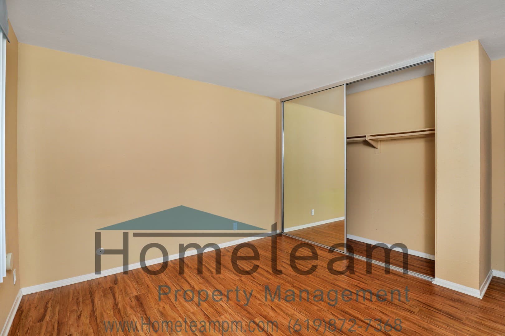 San Diego House: 3030 Suncrest Dr #117