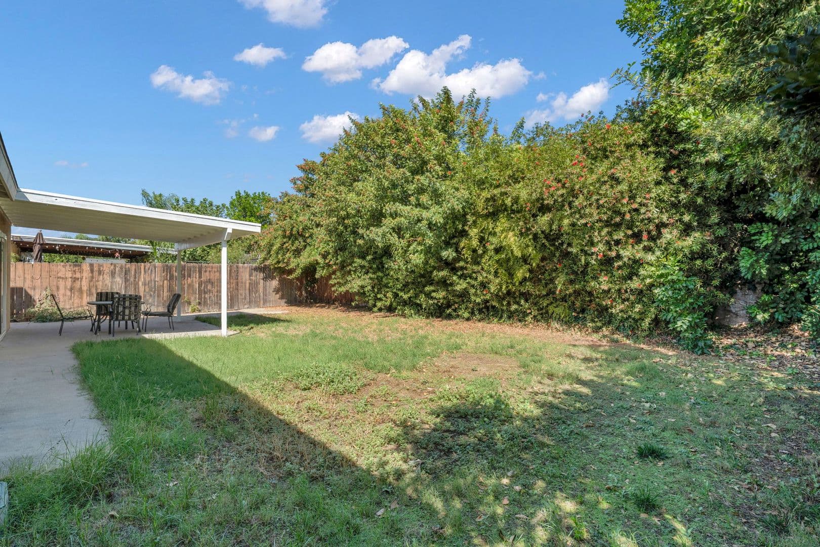 Escondido House: 1114 N Ivy Street