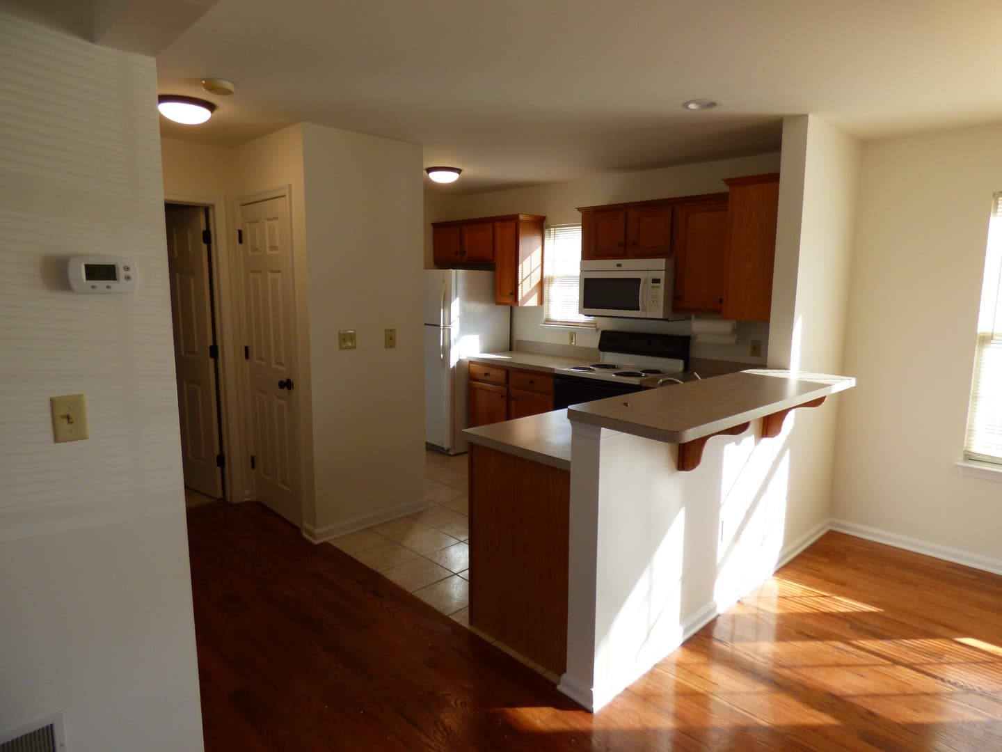 Allentown Apartment: 1327-1328 N 16th Street