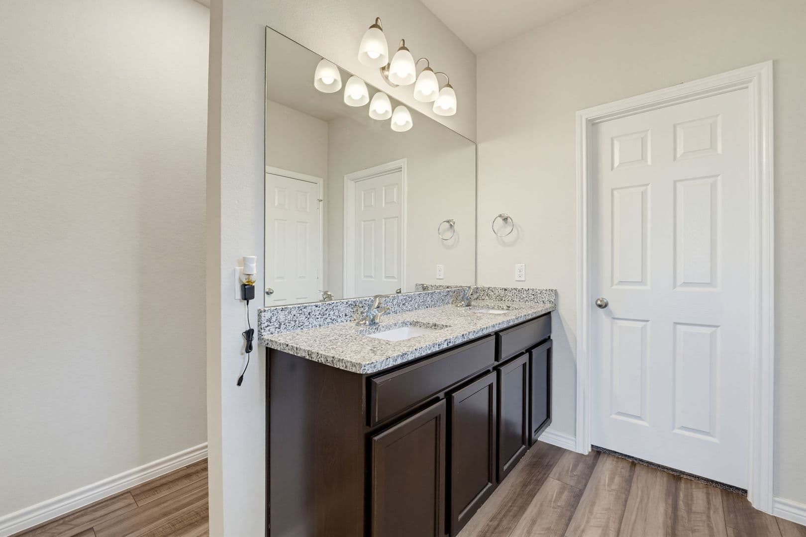 Nolanville House: 1854 Truscott Pkwy