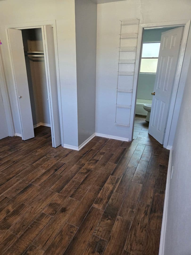 Killeen Apartment: 1217 N 8th