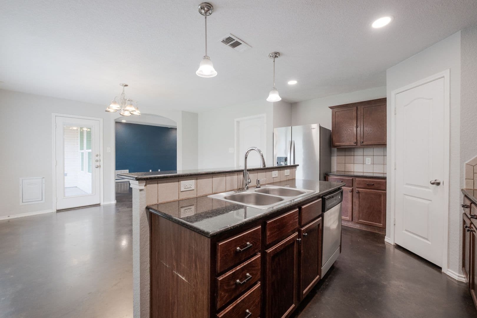 Nolanville House: 209 Sugar Maple Ct.