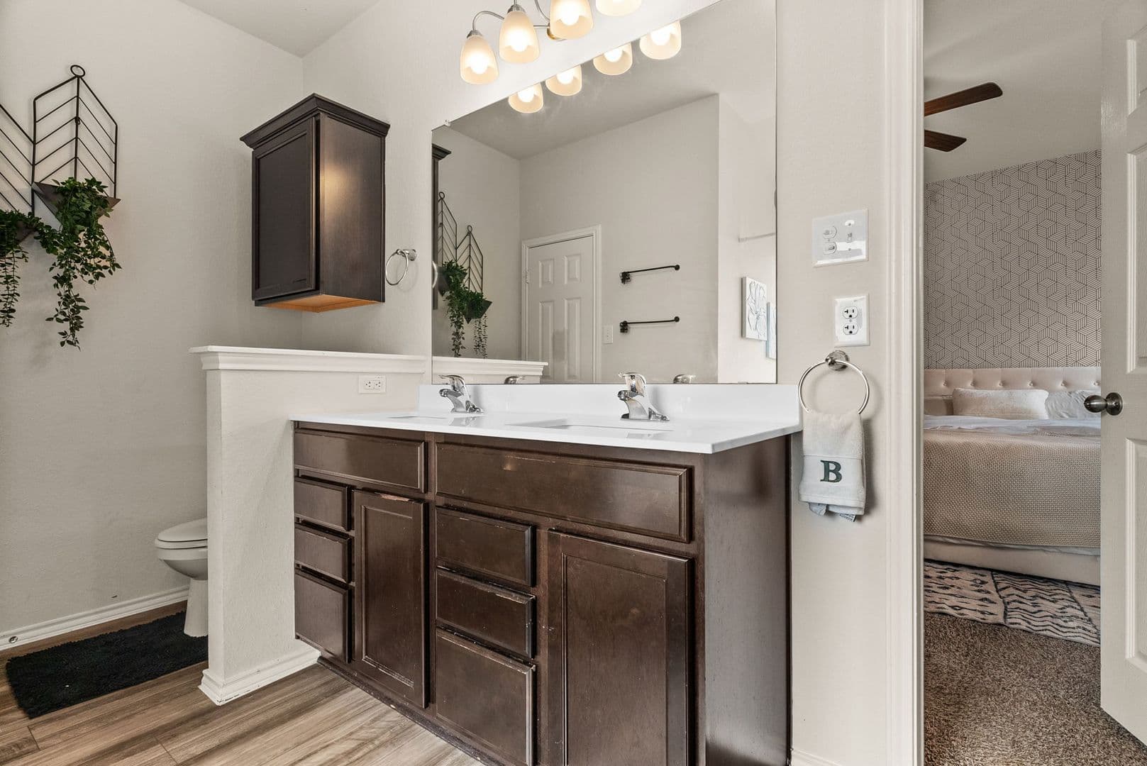 Killeen House: 310 Saddleback Trl