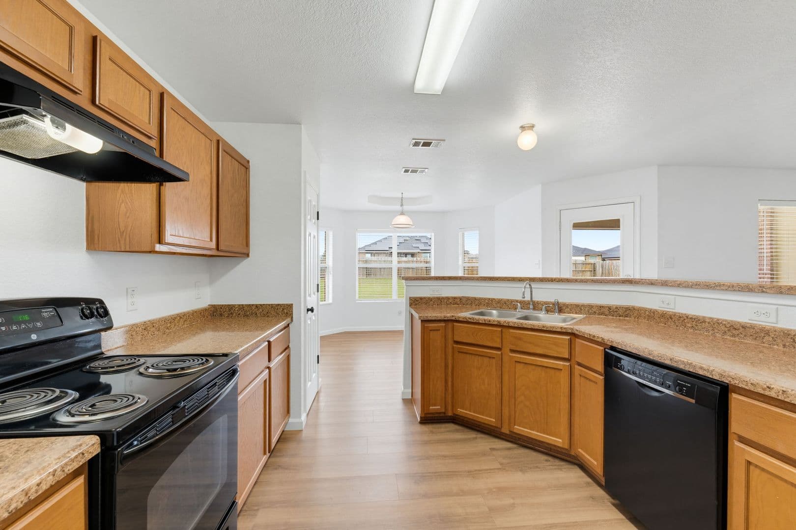 Killeen House: 3611 Latigo Dr.