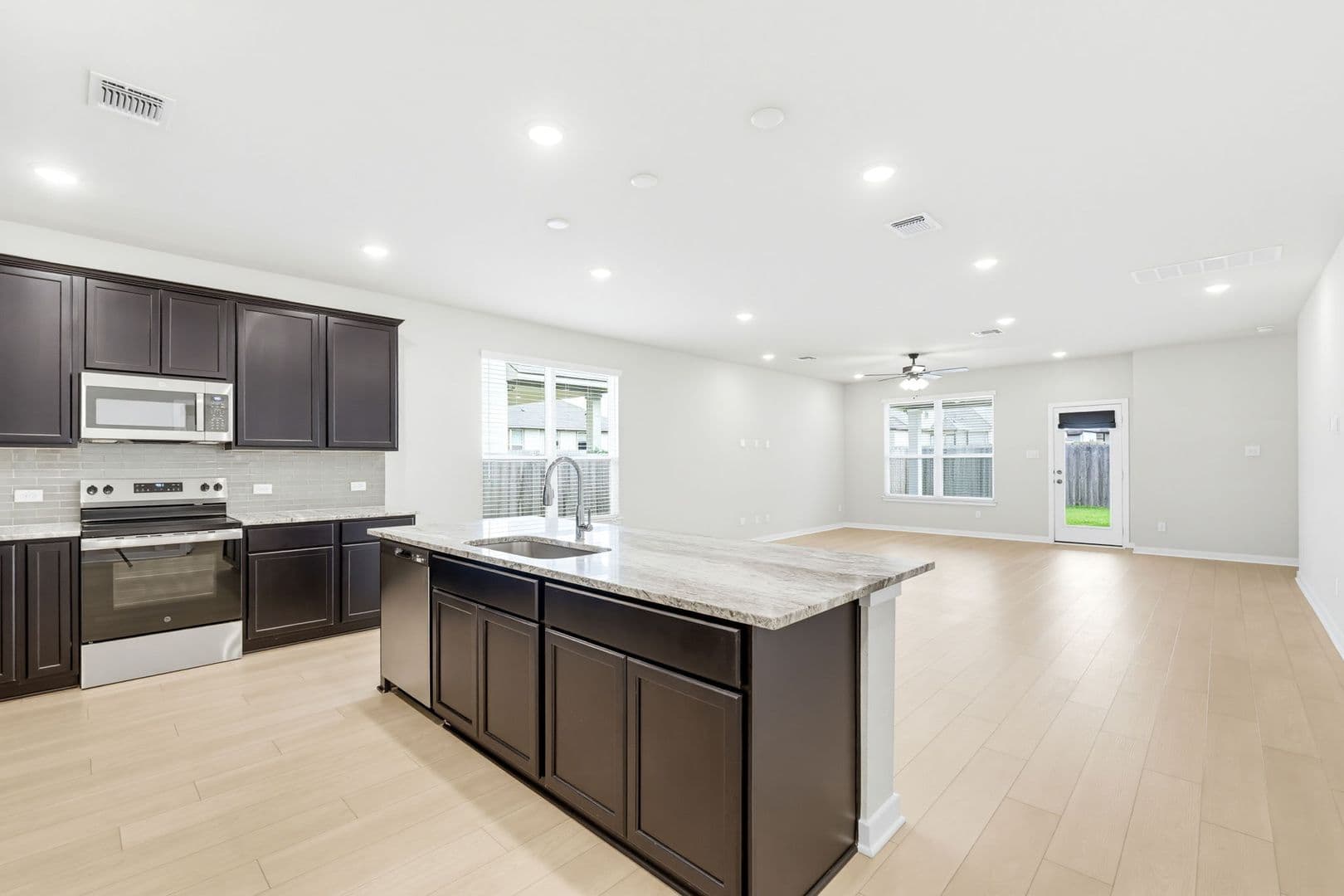 Temple House: 7828 Krenek Tap Dr