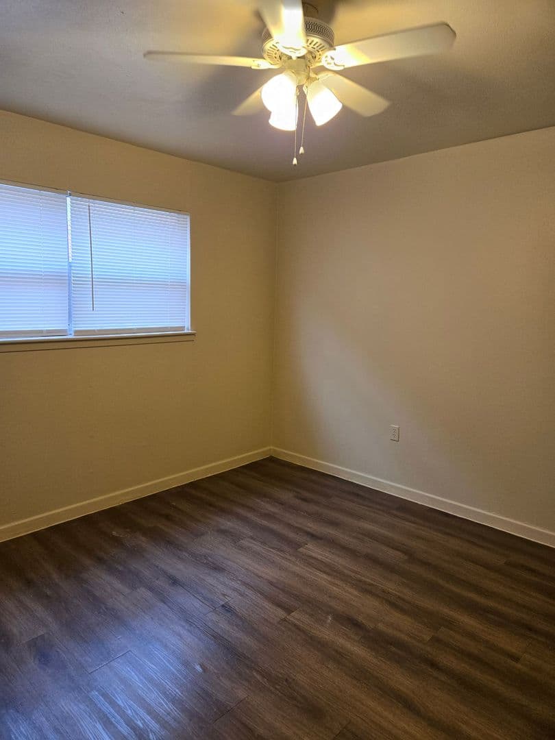 Copperas Cove Apartment: 309 sunset Lane - Unit B