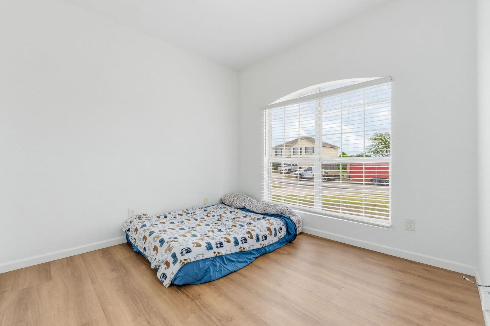 Killeen House: 3611 Latigo Dr.