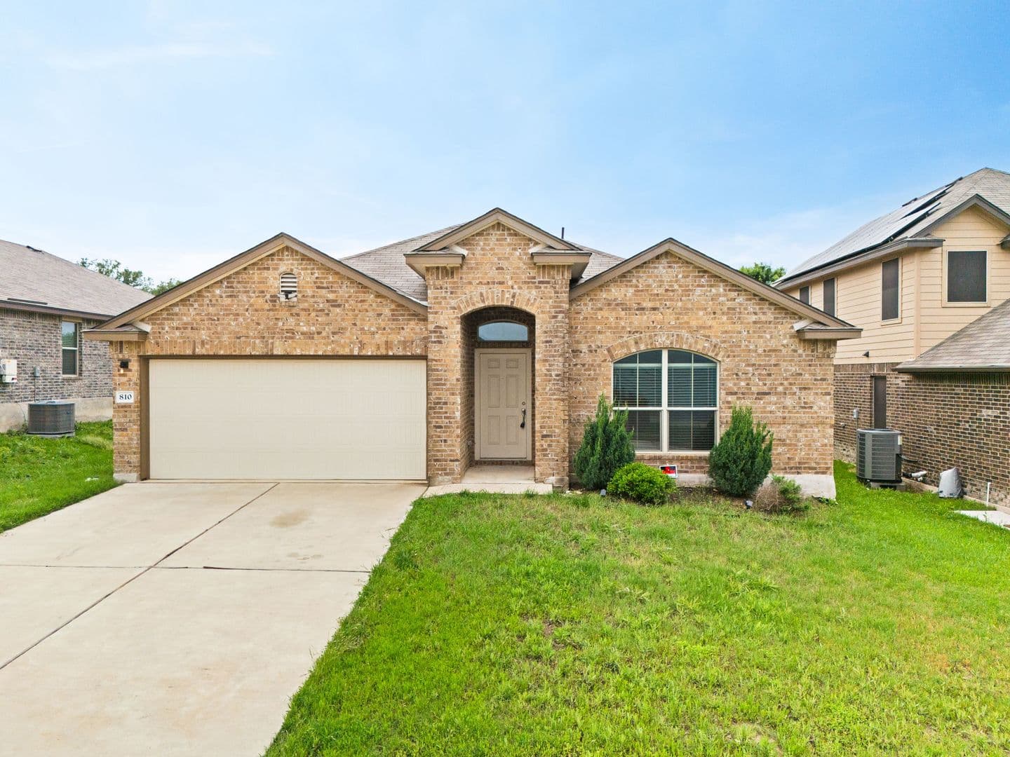 Copperas Cove House: 810 Hobby Rd