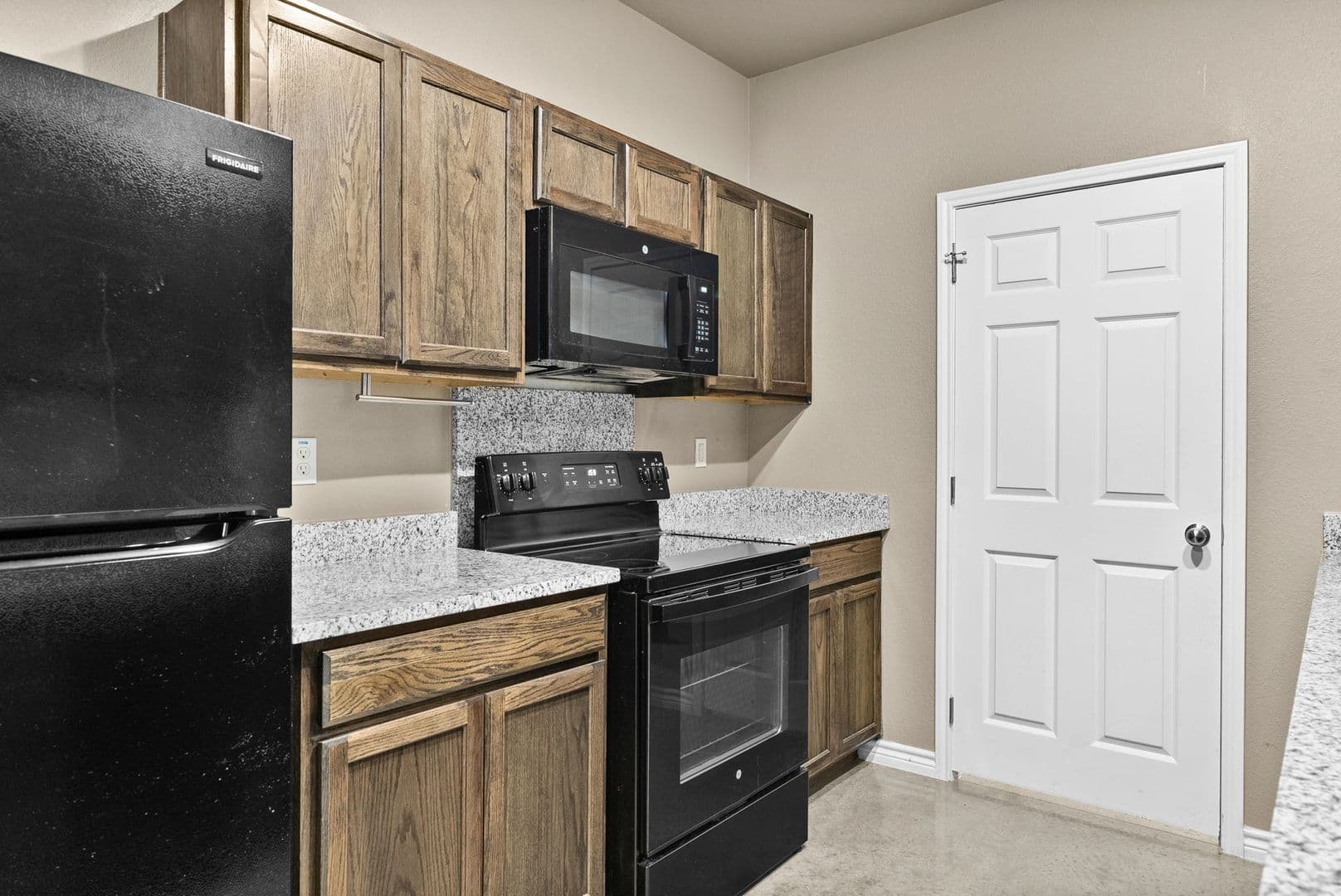 Killeen Apartment: 2011 Wood Ave