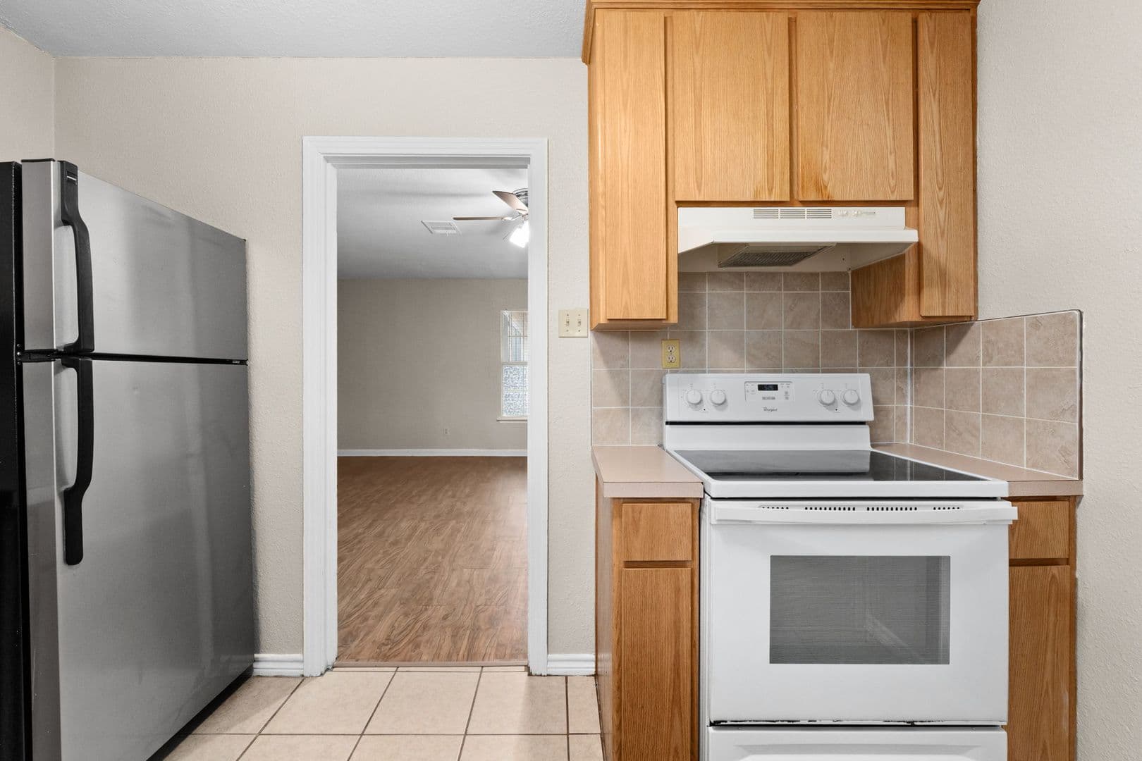 Killeen Apartment: 2005 Elkins Ave.