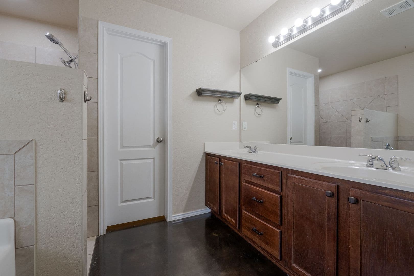 Nolanville House: 209 Sugar Maple Ct.