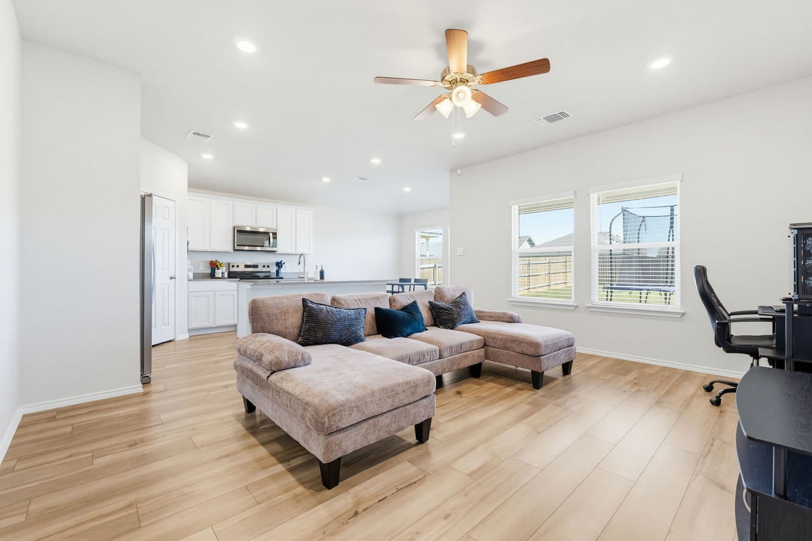 Killeen House: 7100 Fread Dr
