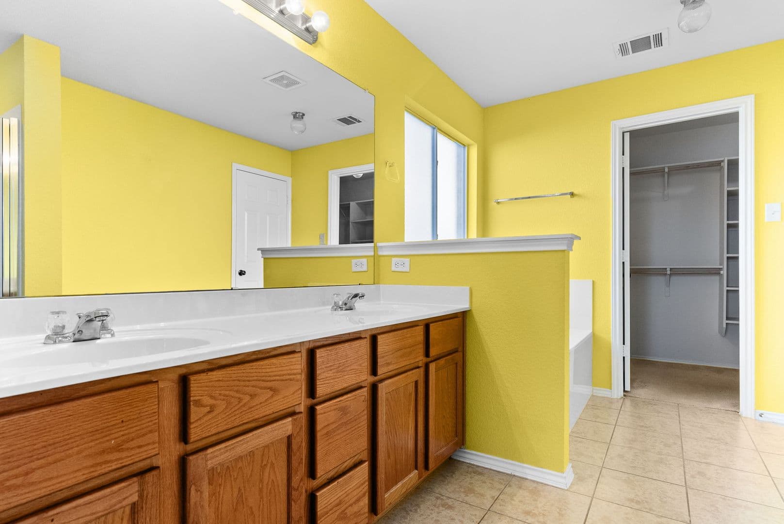 Killeen House: 6303 Blayney Dr