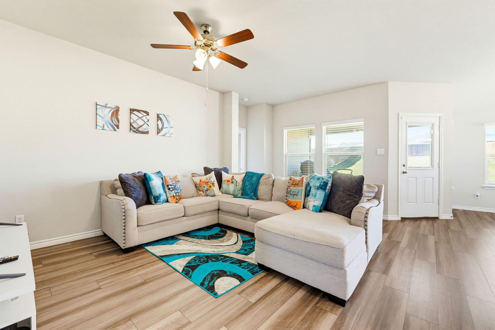 Nolanville House: 1854 Truscott Pkwy