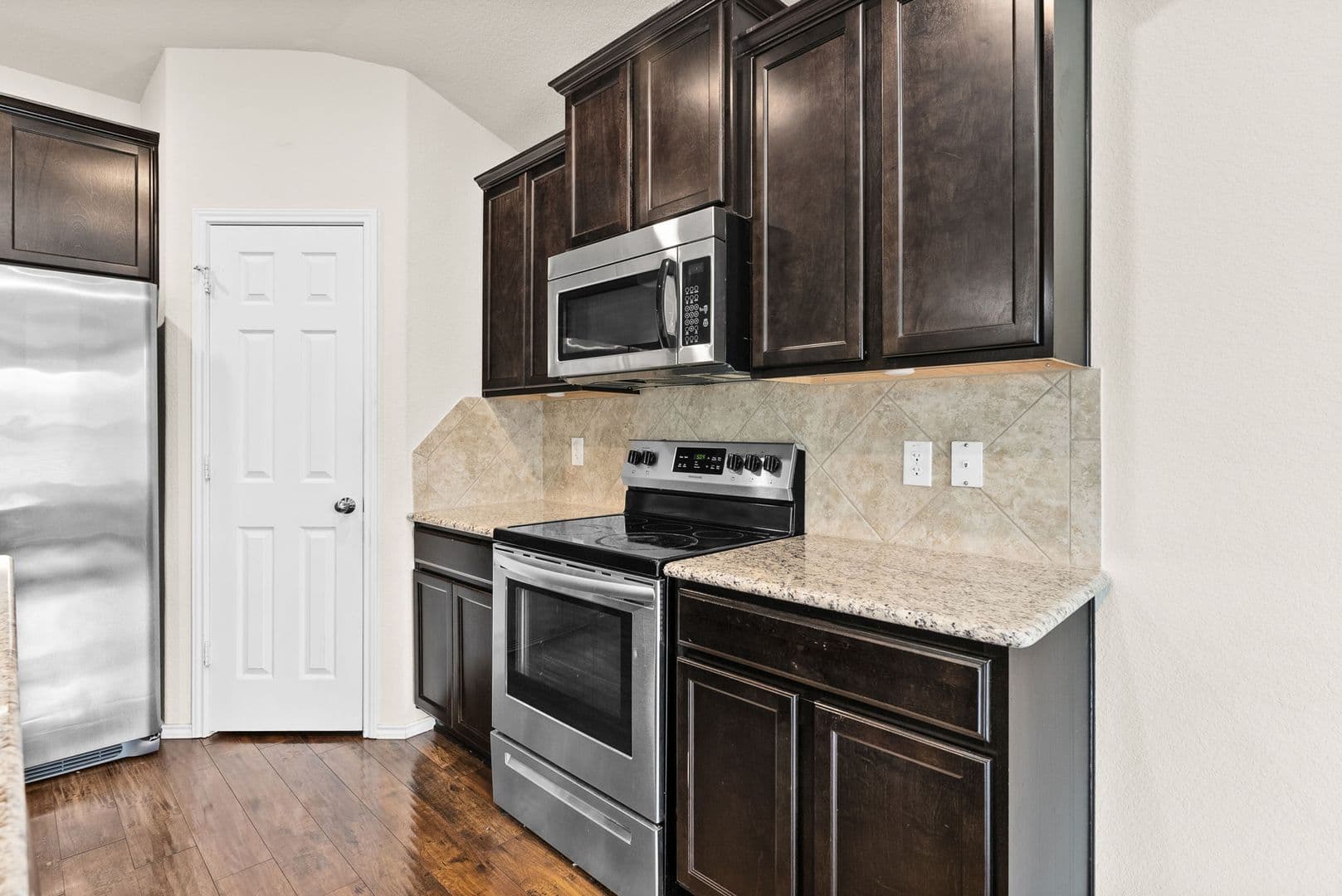 Copperas Cove House: 810 Hobby Rd