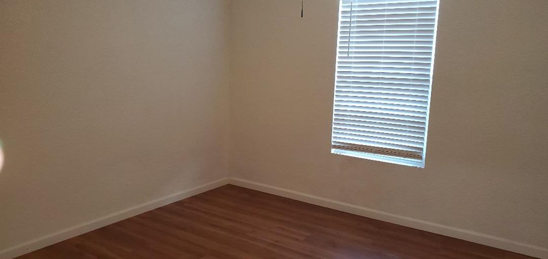 Temple House: 913 S 13th St