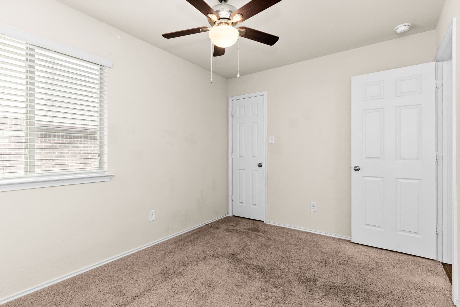Copperas Cove House: 810 Hobby Rd