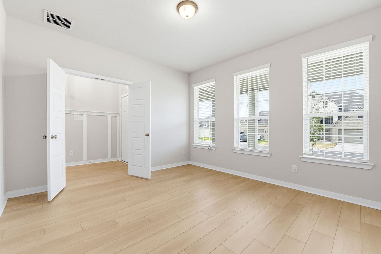 Temple House: 7828 Krenek Tap Dr