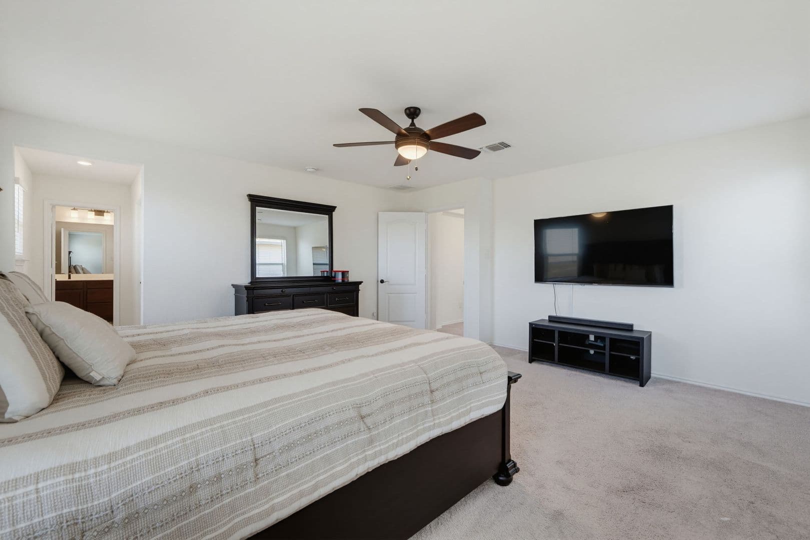 Belton House: 1309 Long Creek Ln.