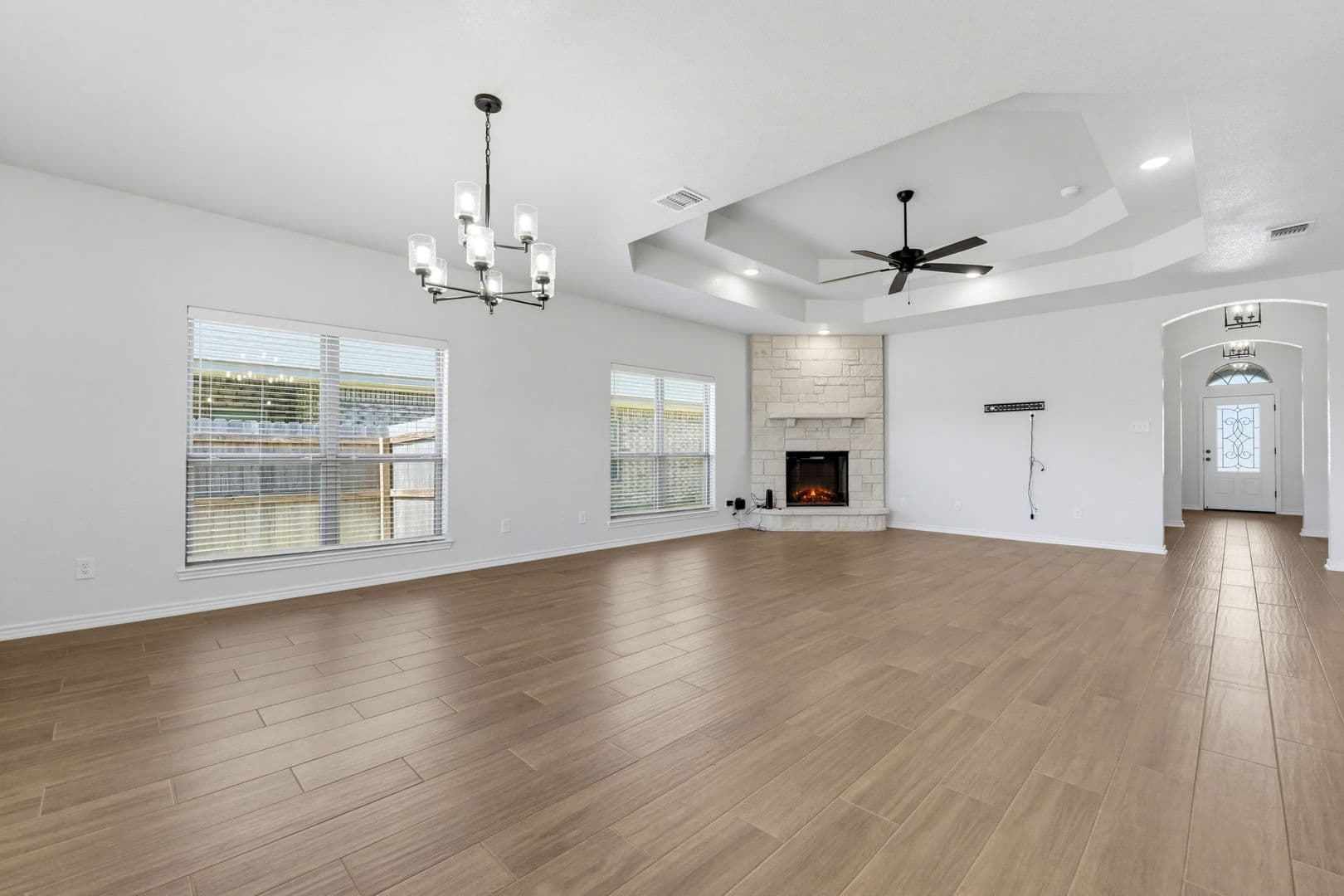 Killeen House: 510 Roy Cordell St.