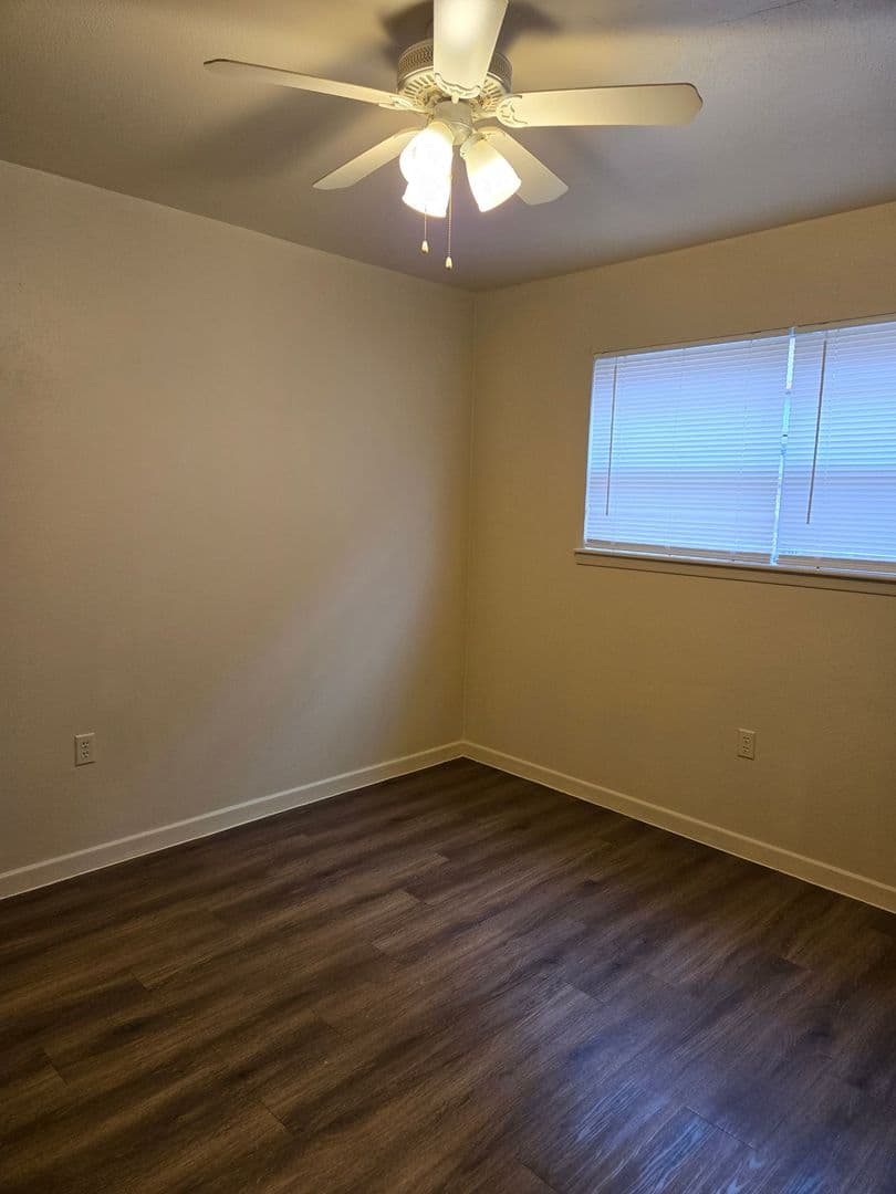 Copperas Cove Apartment: 309 sunset Lane - Unit B