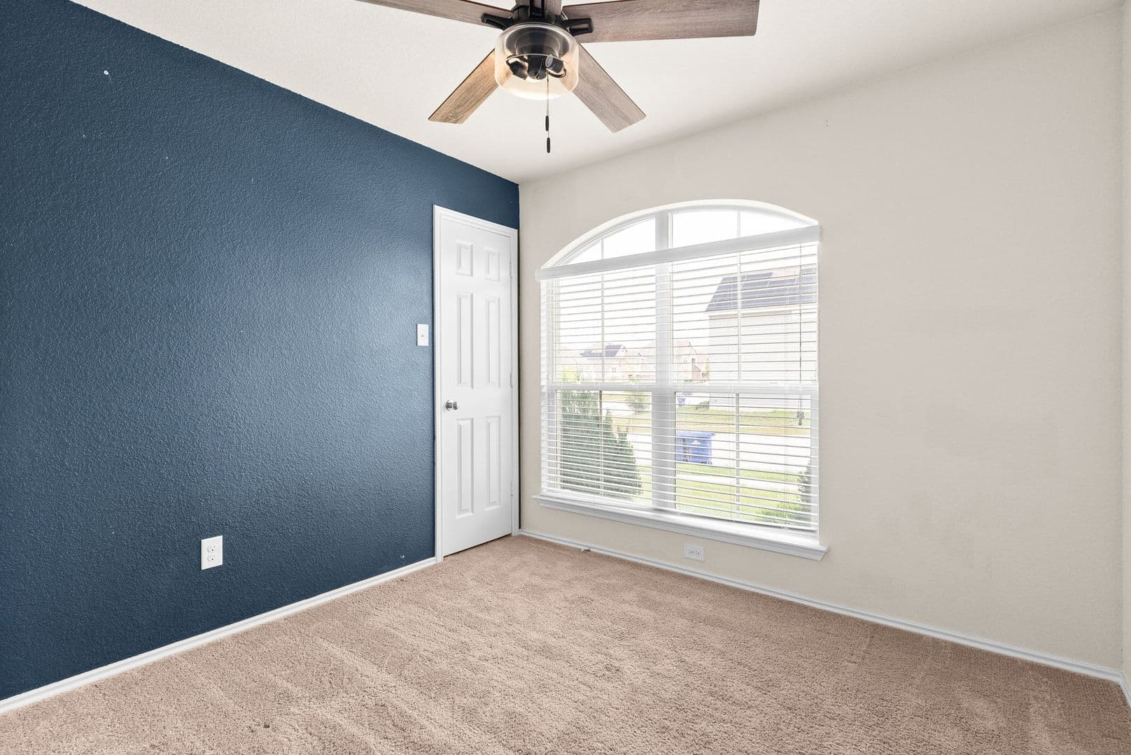 Copperas Cove House: 810 Hobby Rd