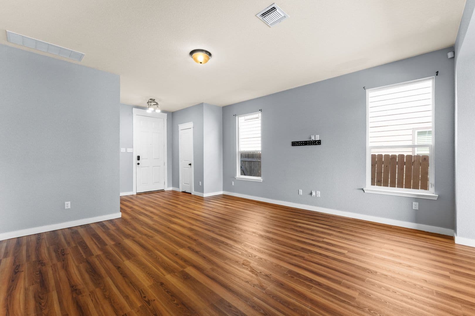 Temple House: 1053 Sagebrush Dr