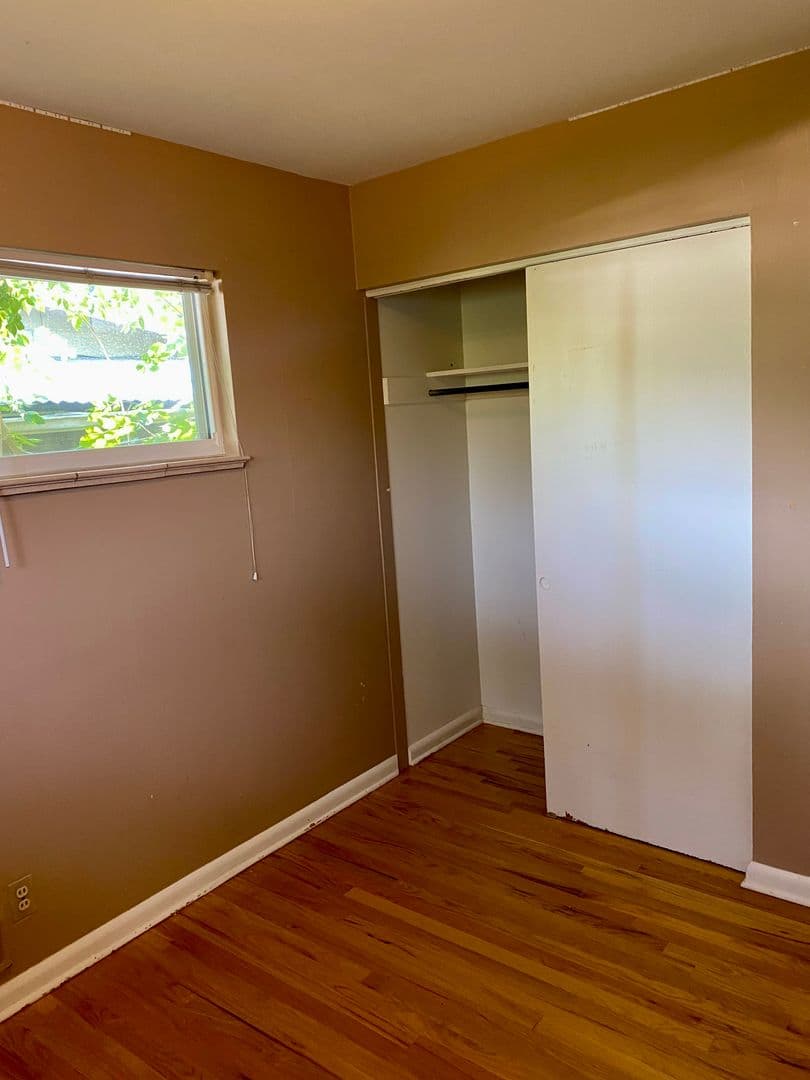 Boulder House: 3055 Moorhead Ave