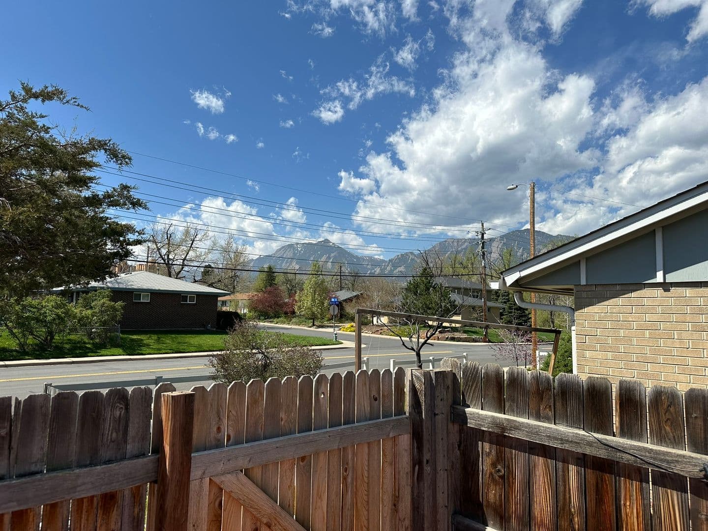 Boulder House: 3355 Aurora Ave