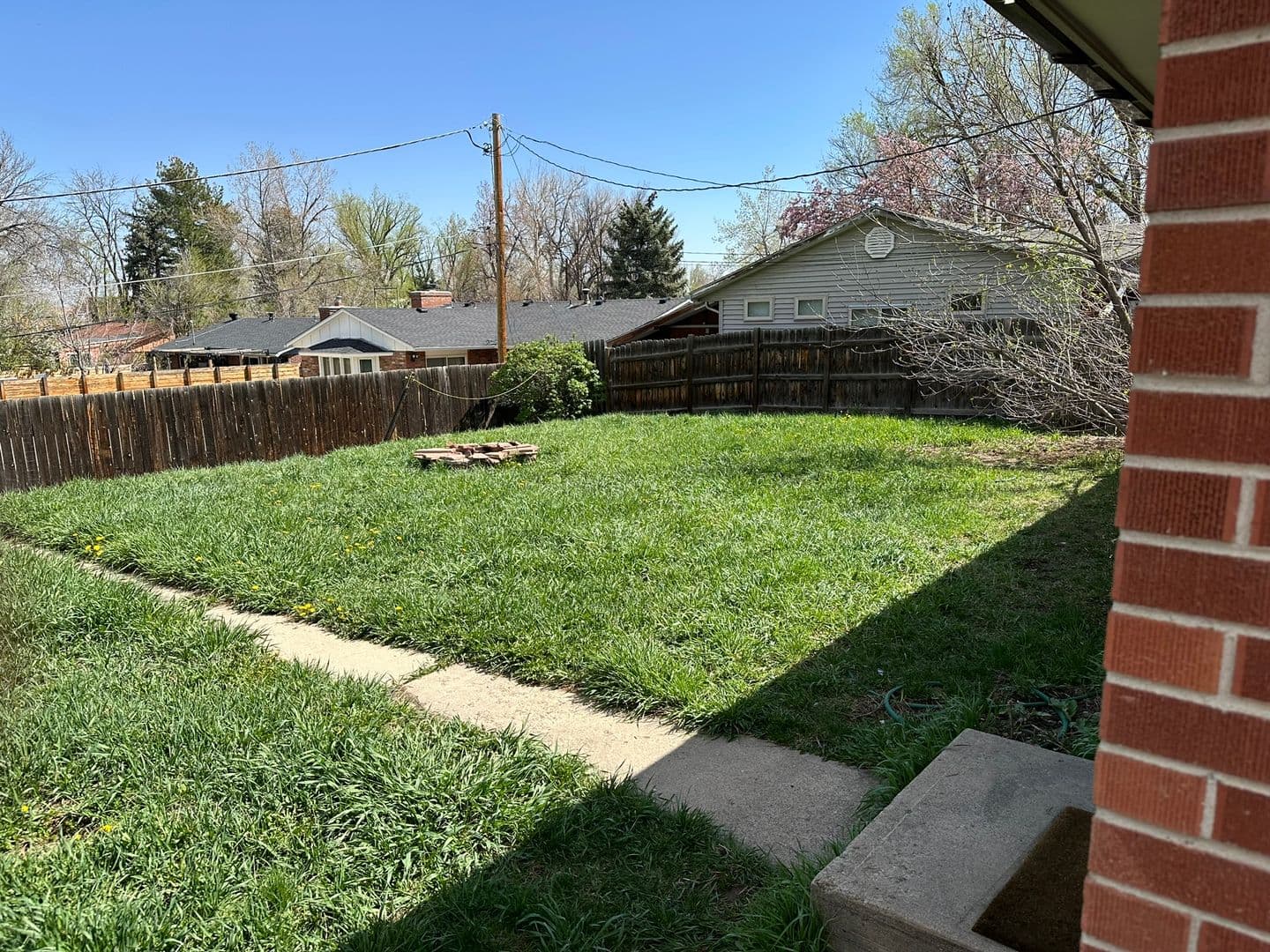 Boulder House: 3355 Aurora Ave
