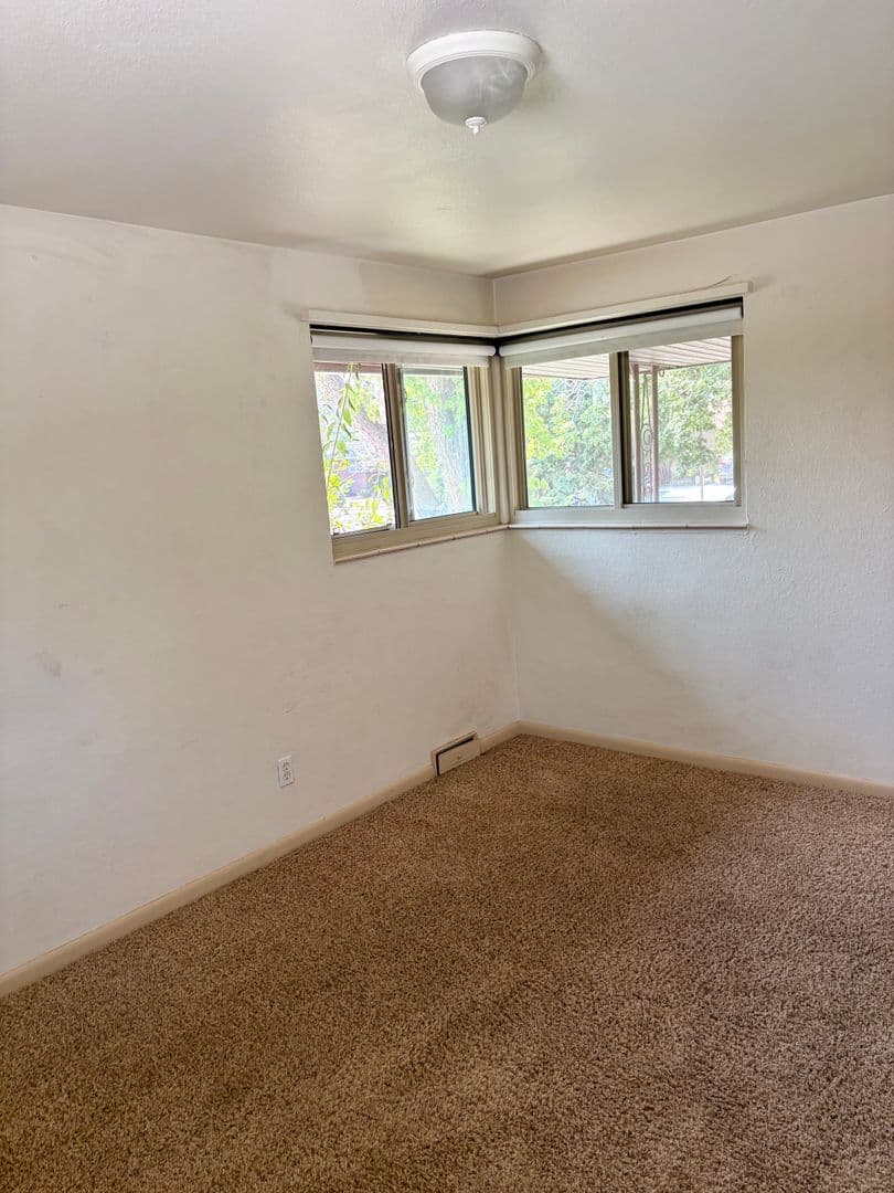 Boulder House: 2815 Pennsylvania Ave