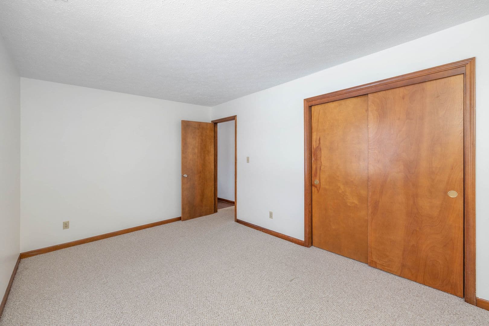 Plainfield Apartment: 1100 Holly Court