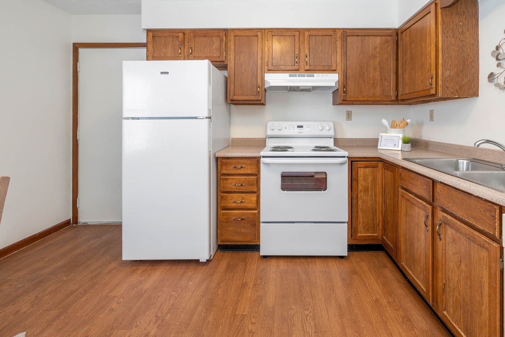 Plainfield Apartment: 1100 Holly Court