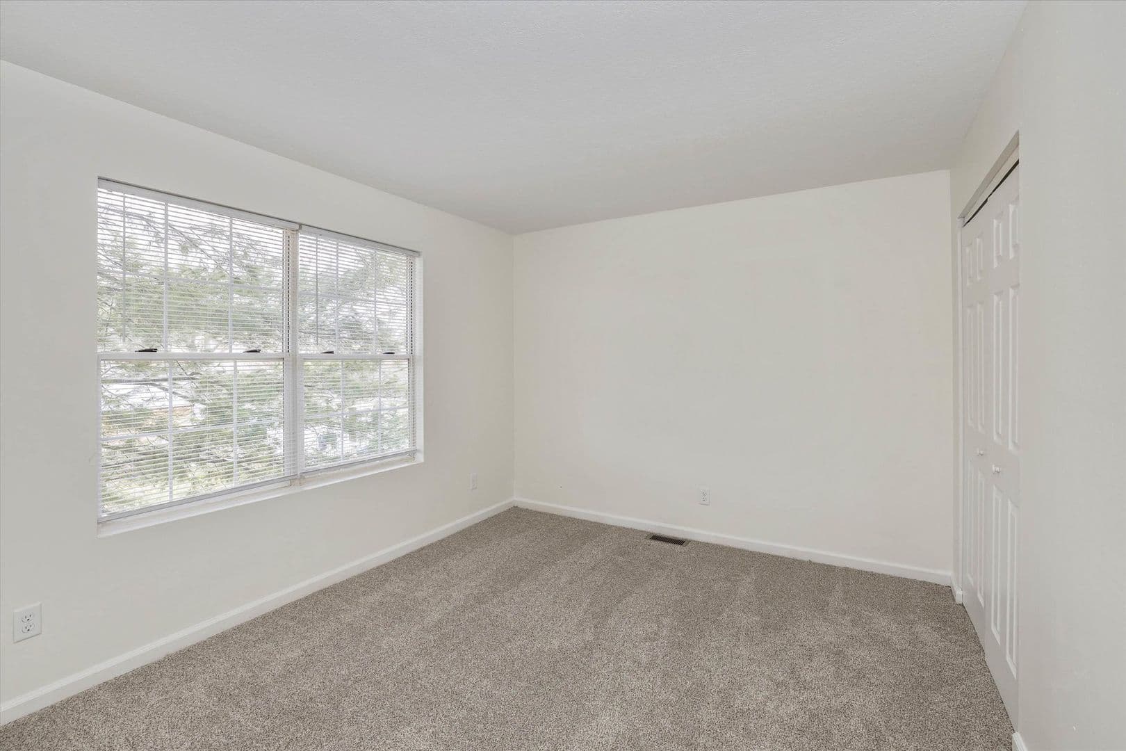 Danville Apartment: 1965 E Main St