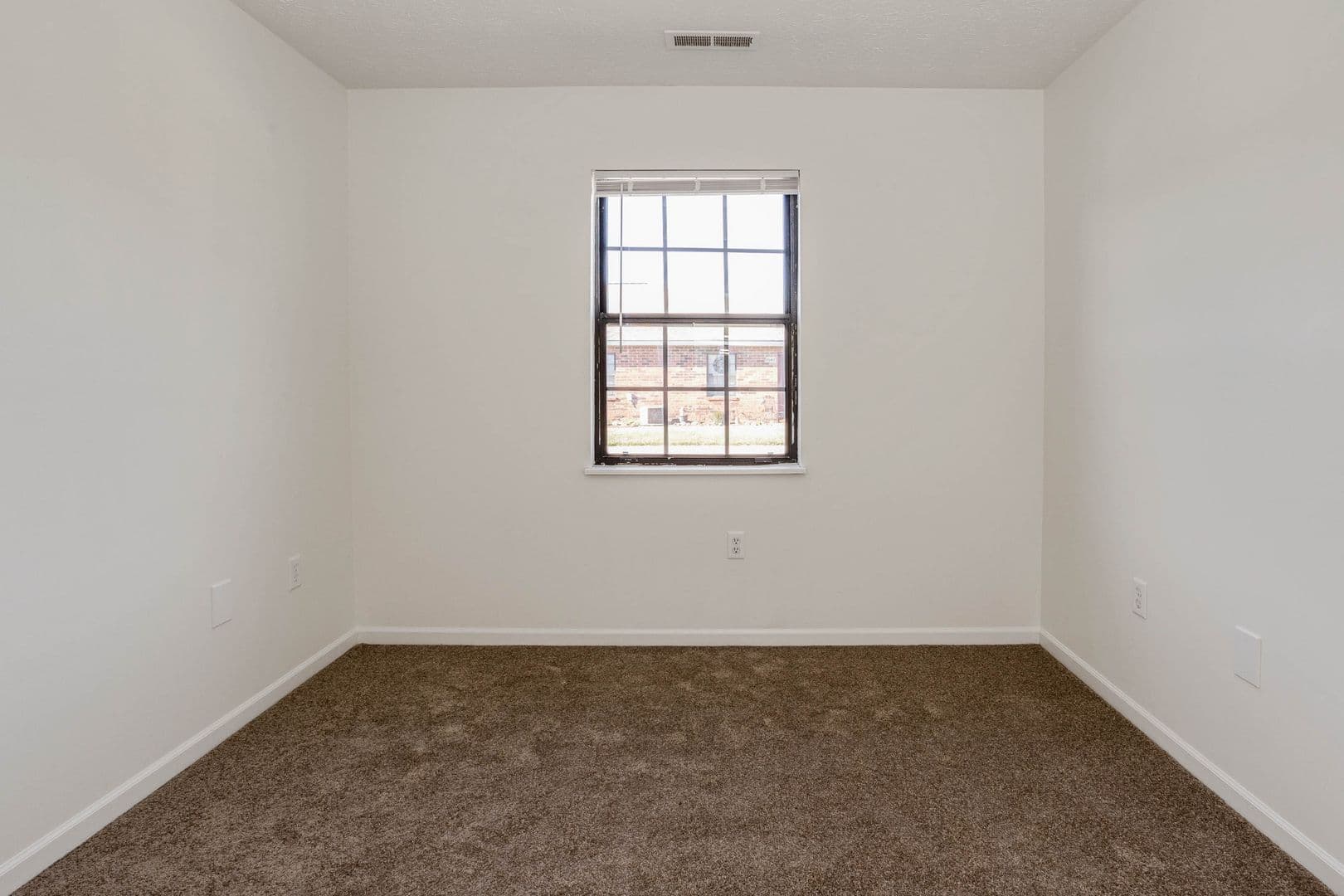 Plainfield Apartment: 1100 Holly Court