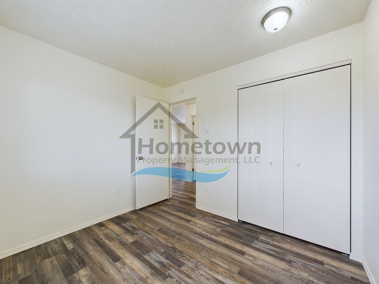 Coeur d'Alene Apartment: 1205 W Emma Ave
