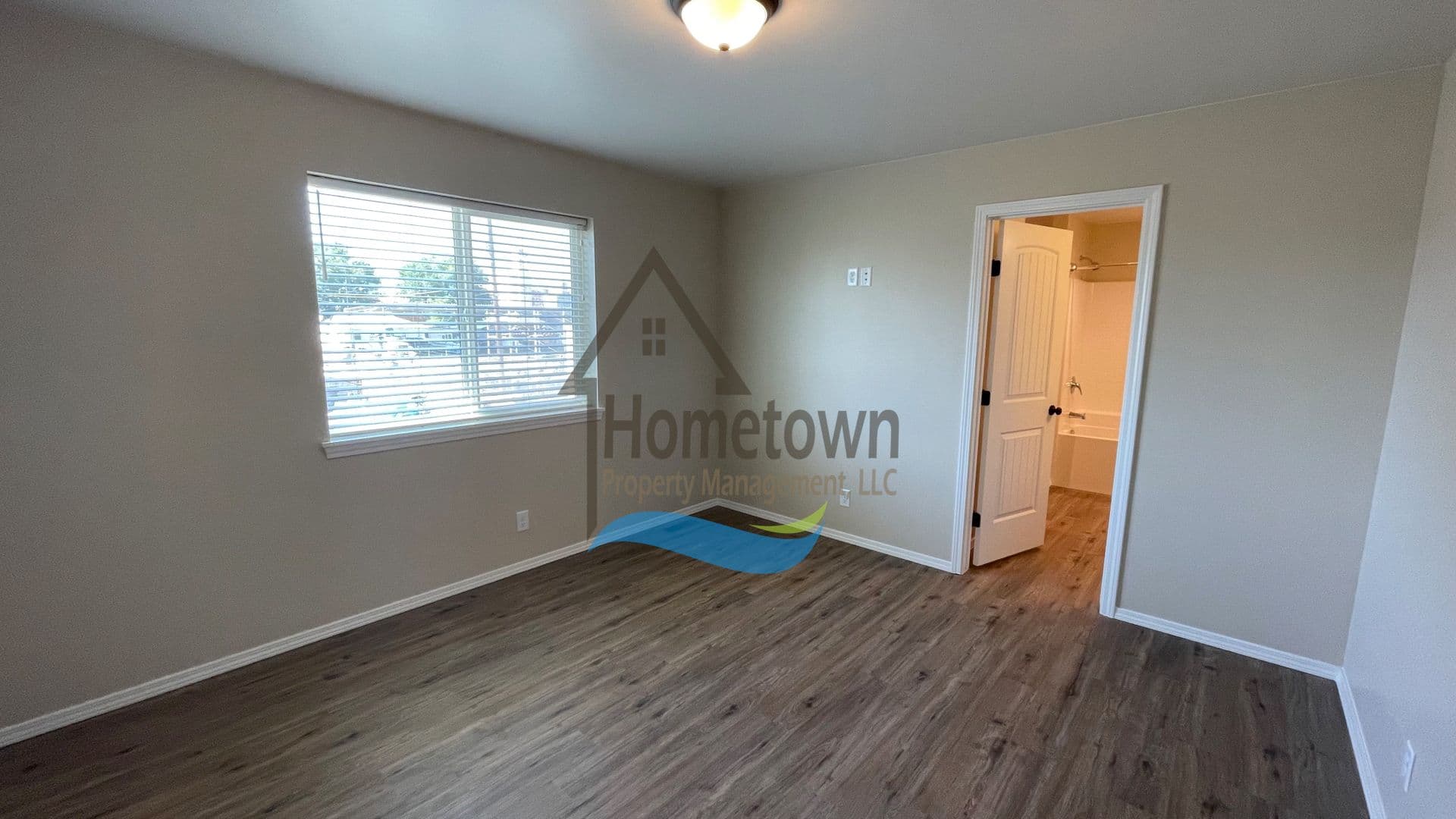 Burley Apartment: 321, 331, 341, 351 E 8th St