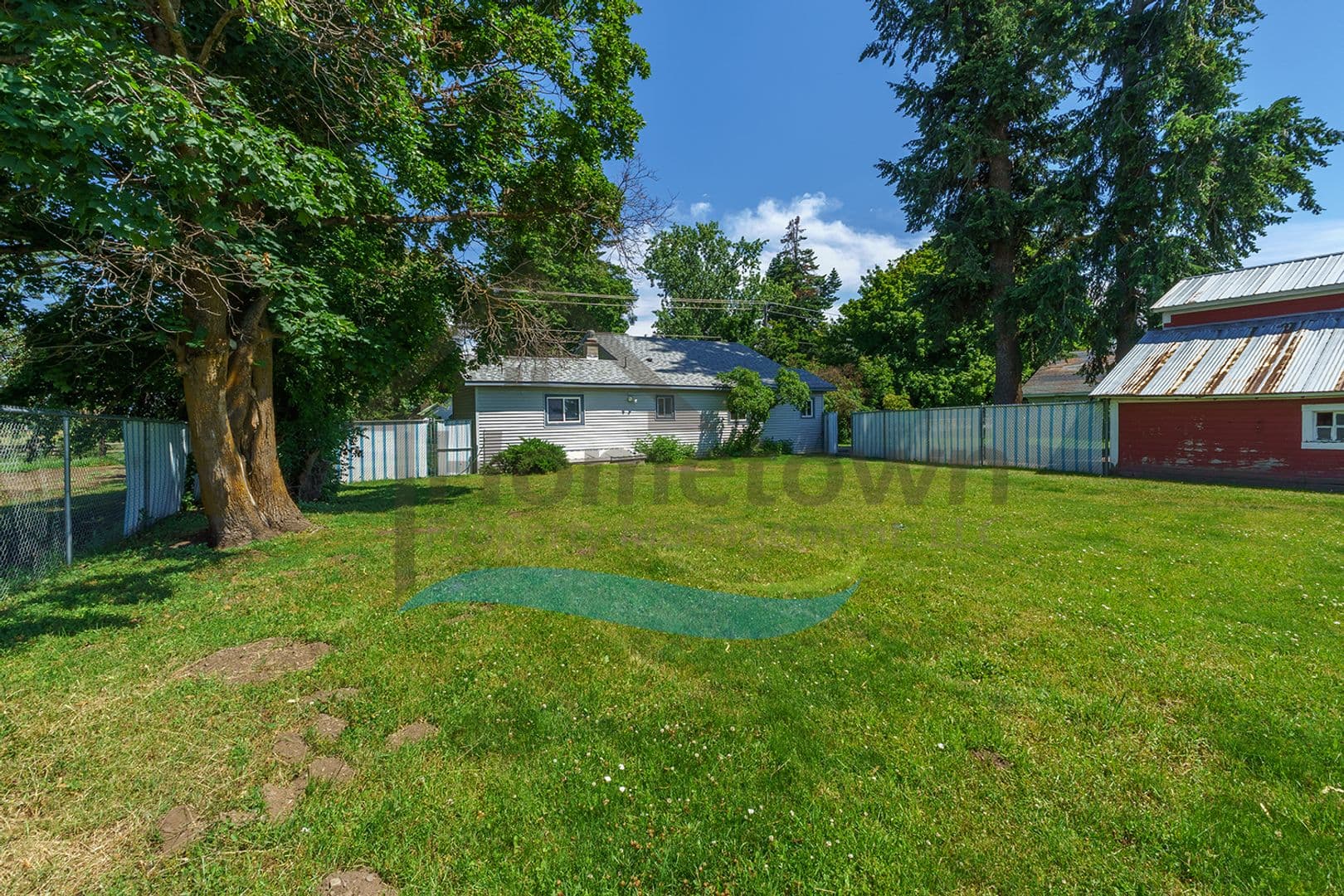 Hayden House: 9811 N Ramsey Rd
